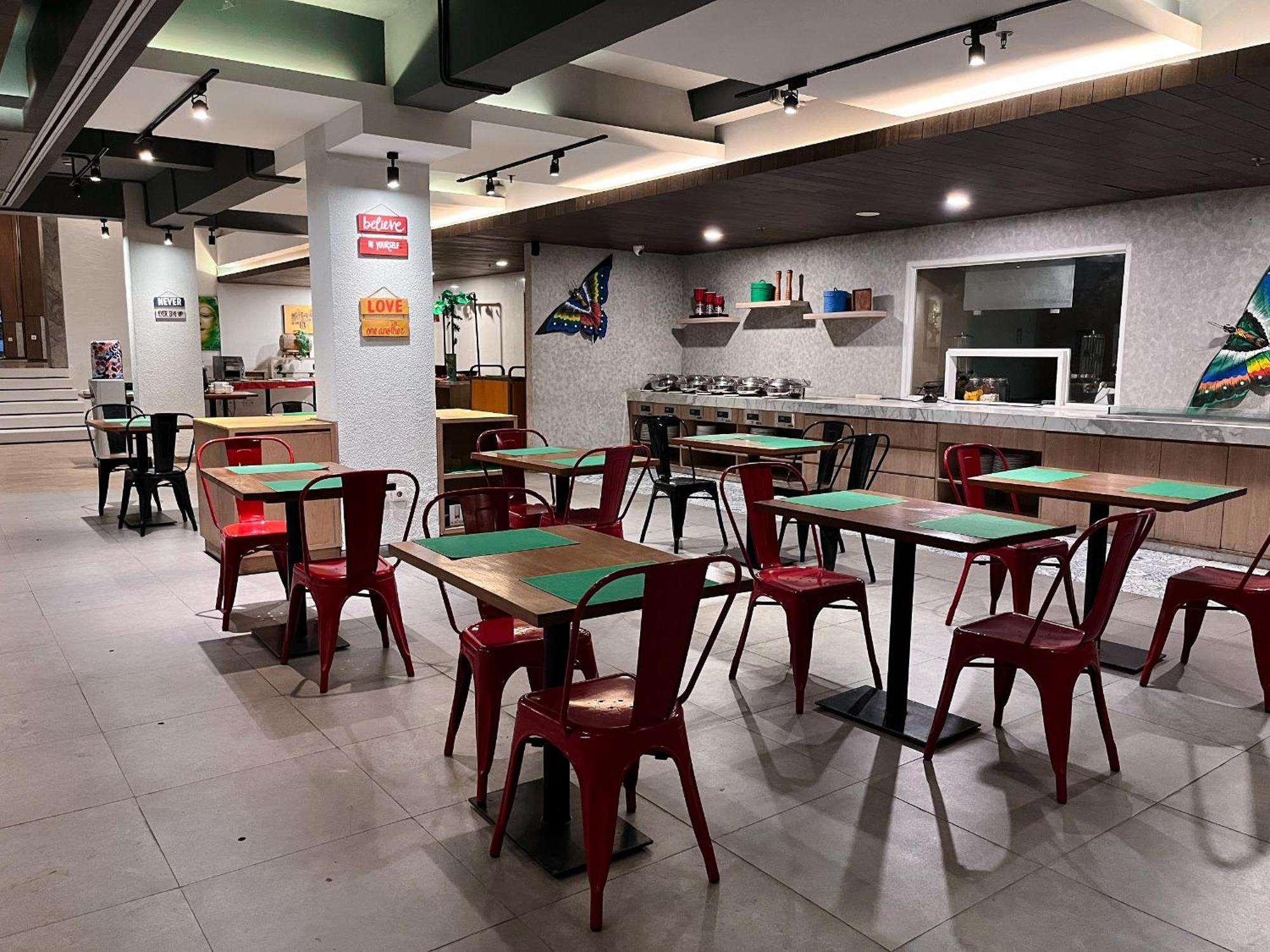 Luminor Hotel Legian Seminyak - Bali Ngoại thất bức ảnh