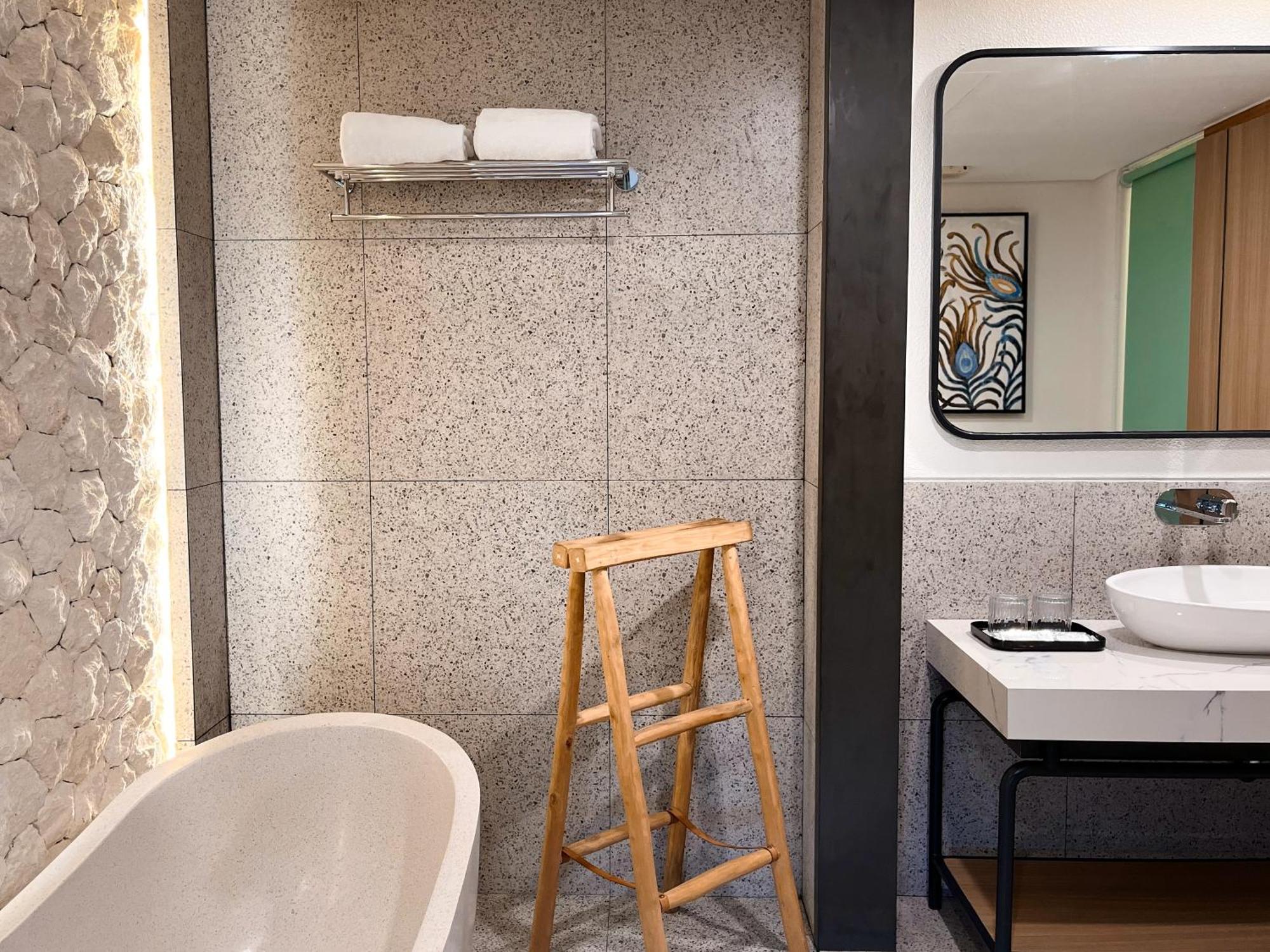Luminor Hotel Legian Seminyak - Bali Ngoại thất bức ảnh