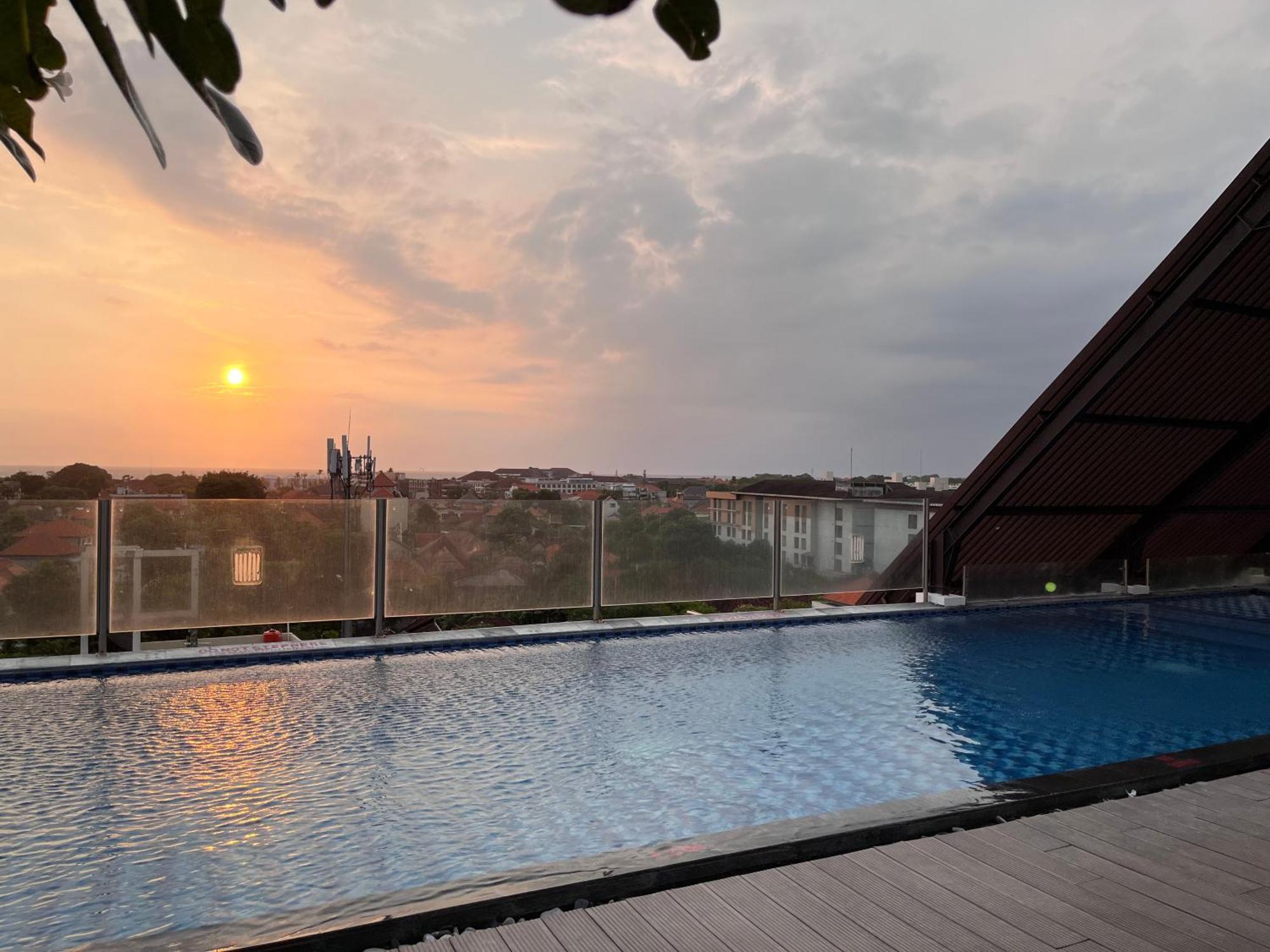 Luminor Hotel Legian Seminyak - Bali Ngoại thất bức ảnh